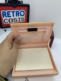 Caja Plastica Snoopy Denz en internet