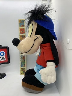 Peluche Max Goof, hijo de Goofy Disney en internet