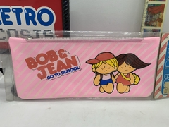Cartuchera Retro "Bob and Jean" Blister