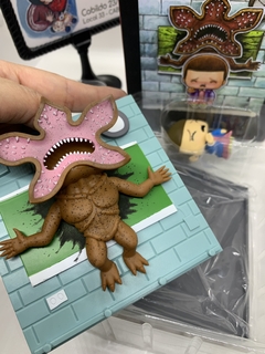 Set Diorama Eleven y Demogorgon "Stranger Things" en internet