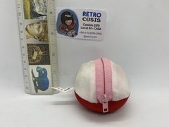 Pokemon - Llavero Peluchin chansey /Pokebola - RETROCOSIS