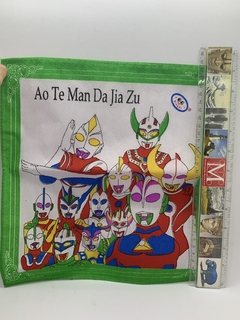 Pañuelo Vintage Ultraman verde