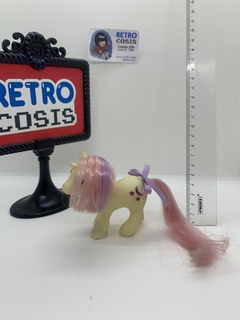 Pony G1 - bebe Moondancer - Hong Kong detalle patita - comprar online