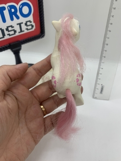 Pony G1 - bebe Sundance con outfit - Hong Kong en internet