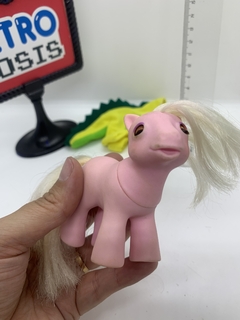 Pony G1 - bebe Lickety con outfit - Hong Kong