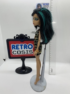 Monster High - Cleo de Nile- scaris city of frights - RETROCOSIS