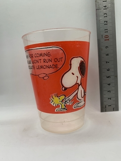 Vasos Plasticos de Snoopy - Hallmark - comprar online