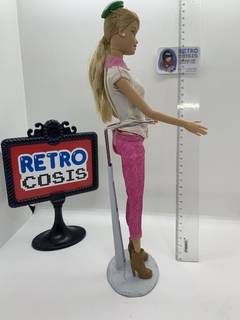 Barbie Girl Scout 2013 - RETROCOSIS