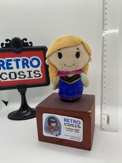 Muñeca Peluchin Disney Frozen "Anna" - comprar online