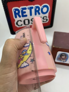 Taza plástica Lucy Linn rosa "Luna" 1 - comprar online