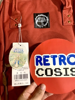 Mochila Peter Rabbit nueva - RETROCOSIS