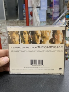 CD - The Cardigans "First band on the moon" en internet