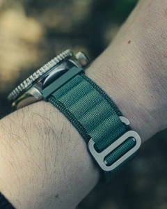 Alpine Loop Black 22mm
