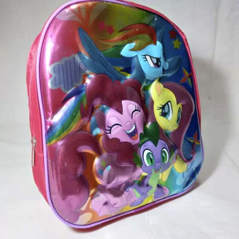 MOCHILA DE JARDIN CON RELIEVE. ART M19-5