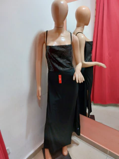 VESTIDO DE LYCRA CON LENTEJUELAS. ART 7180