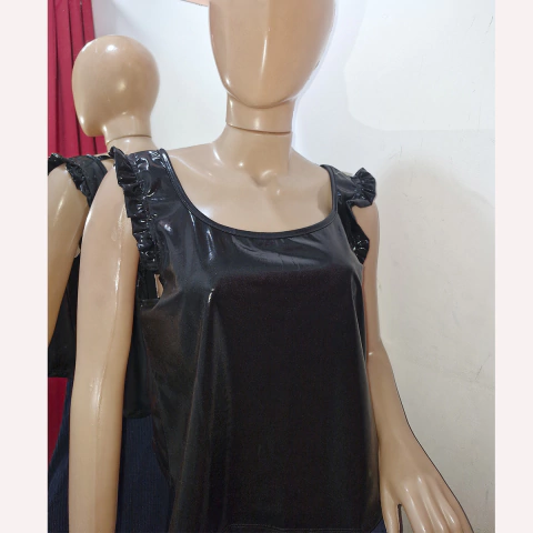 REMERA BRILLOSA CON VOLADO. ART 1802