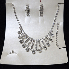 CONJUNTO DE STRASS. ART A19
