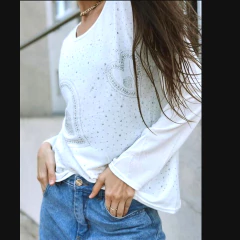 SWEATER DE LANILLA CON APLIQUES. ART 2042 - comprar online