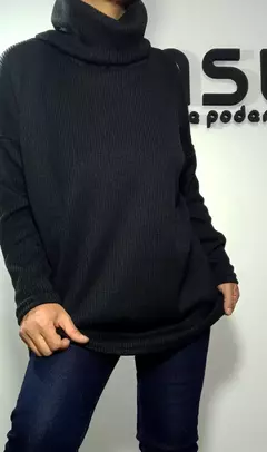 SWEATER POLERA DE LANILLA. 2053 - comprar online