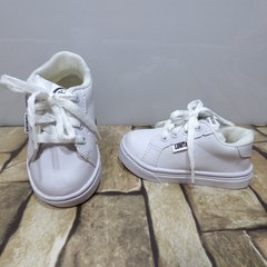 ART. ZAPATILLAS LISAS ESCOLARES