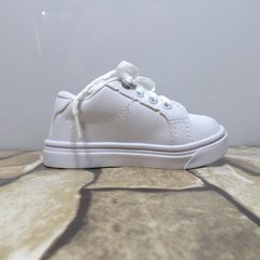 ART. ZAPATILLAS LISAS ESCOLARES en internet