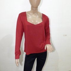 Remera con escote. ART 1002 - comprar online