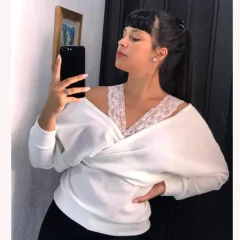 SWEATER DE LANILLA CON ENCAJE. ART 2025 en internet