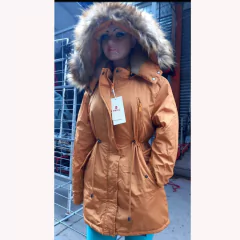 CAMPERA PARKA IMPERMEABLE. ART 3051 - comprar online