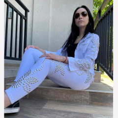 JEANS FLOR CON TACHAS. ART 4136 - comprar online