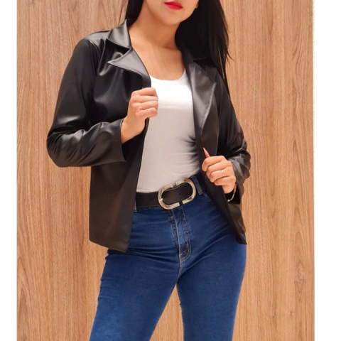 BLAZER DE CUERINA. ART 3078