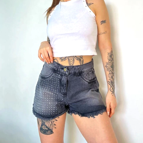 SHORT DE JEANS RIGIDO CON STRASS. ART 4661