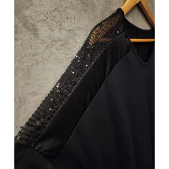 REMERA DE MODAL CON TUL Y LENTEJUELAS art. 1920 - comprar online
