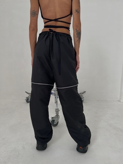 Pant CHAIN black - comprar online