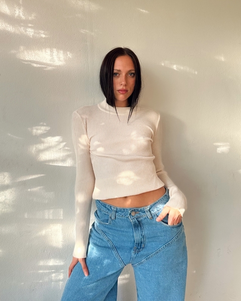Sweater Rising