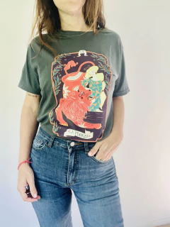REMERA LA FUERZA - comprar online