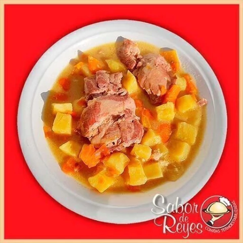 BONDIOLA DE CERDO A LA MOSTAZA FRANCESA CON PAPAS SABOR DE REYES (HH1) (7798129855221)