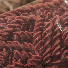 400 g Pasta integral agroecológica de REMOLACHA "Doña Dominga" - comprar online