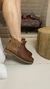 BOTA RUTH CROCO CHOCOLATE HORMA ANCHA - tienda online