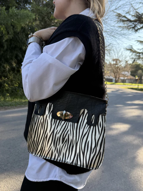 Sobres de cuero morral con cadena - comprar online