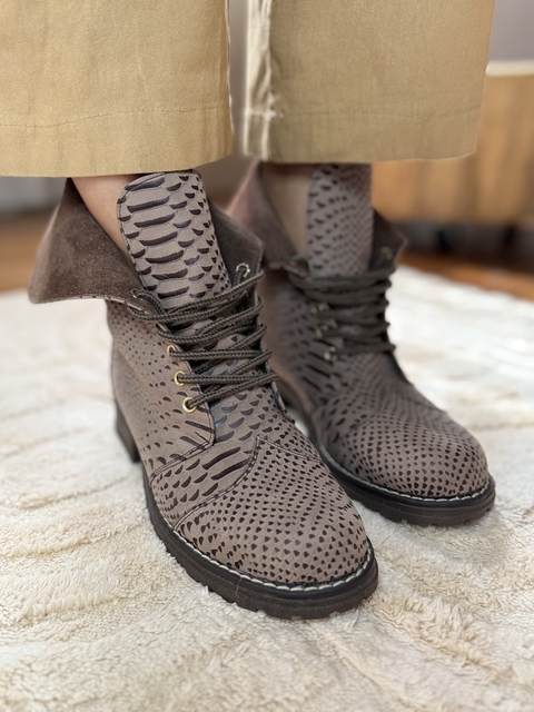 BORCEGO LIZ Cuero tramado T 39 - comprar online