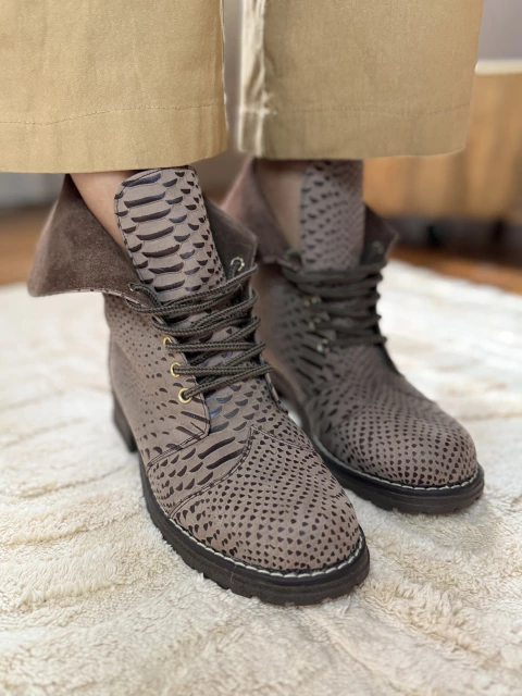 BORCEGO LIZ Cuero tramado T 39 - comprar online