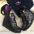 Imagen de ZAPATILLA TACO ESCONDIDO BASICAS NEGRO TIRA VIOLETA - ZTE