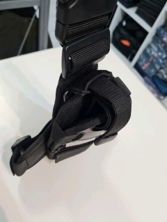 MUSLERA HALCON en internet