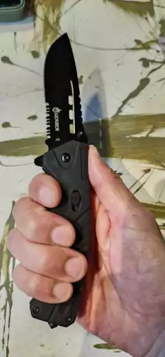 NAVAJA J26 TACTICA CON MULTIFUNCION OCULTO en internet