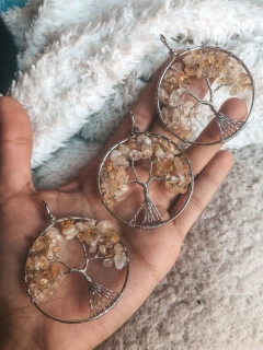 DIJE DE ÁRBOL DE LA VIDA CON PIEDRAS NATURALES DE CITRINO VENTAS A TODO EL PAIS PIEDRAS NAMASTE