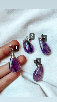 Dijes únicos de Amatista trapiche natural.  Piedras namaste