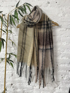 Mantón nube escocés - comprar online