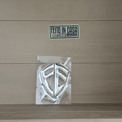 Adesivo Resinado Escudo Fé Cromado