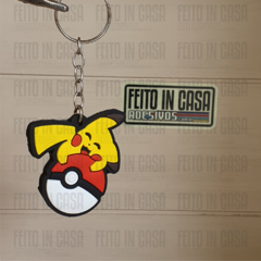 Chaveiro Pokemon Pikachu Pokebola