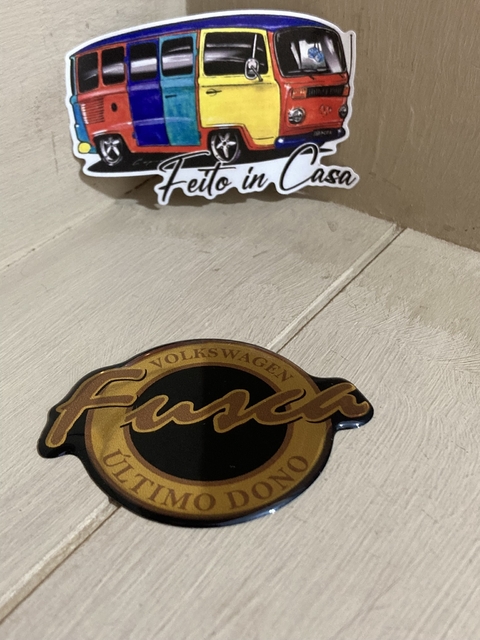 Adesivo Resinado Fusca Série Ouro Último Dono - comprar online